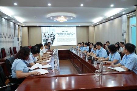 Khoa Công nghệ Thông tin báo cáo xây dựng phần mềm thi trắc nghiệm trên mạng LAN